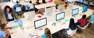 Students Learning with Western Digital Education Technology